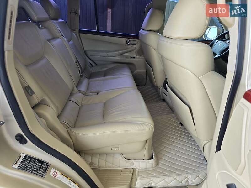 Внедорожник / Кроссовер Lexus LX 2011 в Первомайске