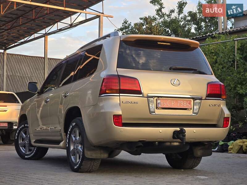 Внедорожник / Кроссовер Lexus LX 2011 в Первомайске