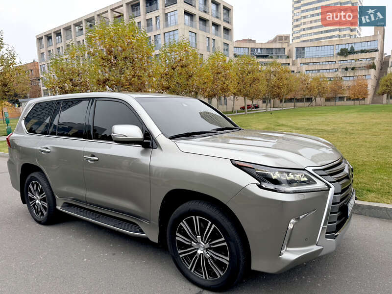 Позашляховик / Кросовер Lexus LX 2016 в Дніпрі фото 2 Позашляховик / Кросовер Lexus LX 2016 в Дніпрі