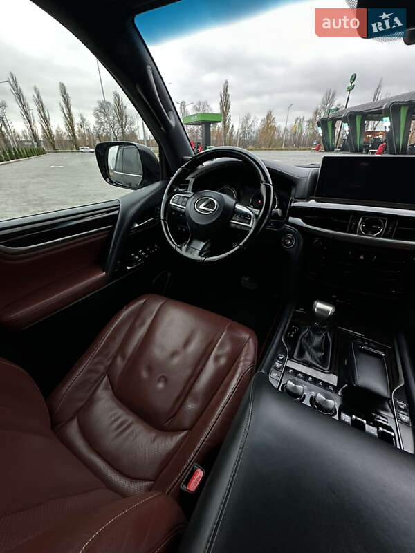 Позашляховик / Кросовер Lexus LX 2020 в Києві фото 27 Позашляховик / Кросовер Lexus LX 2020 в Києві