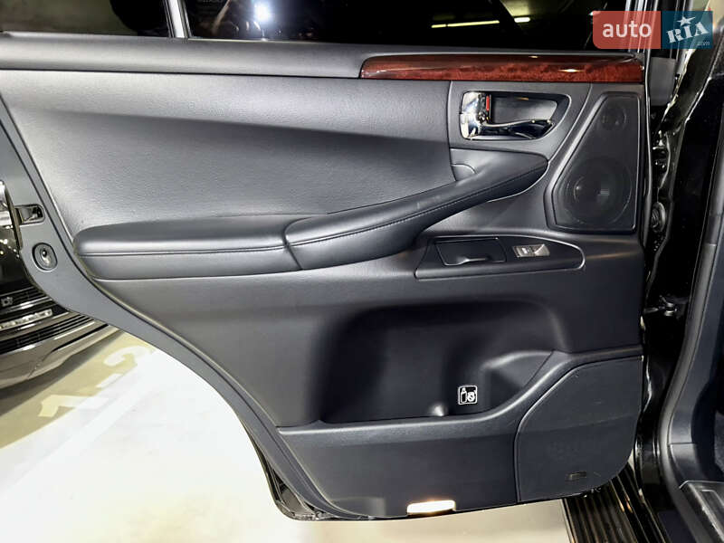 Позашляховик / Кросовер Lexus LX 2011 в Києві фото 30 Позашляховик / Кросовер Lexus LX 2011 в Києві