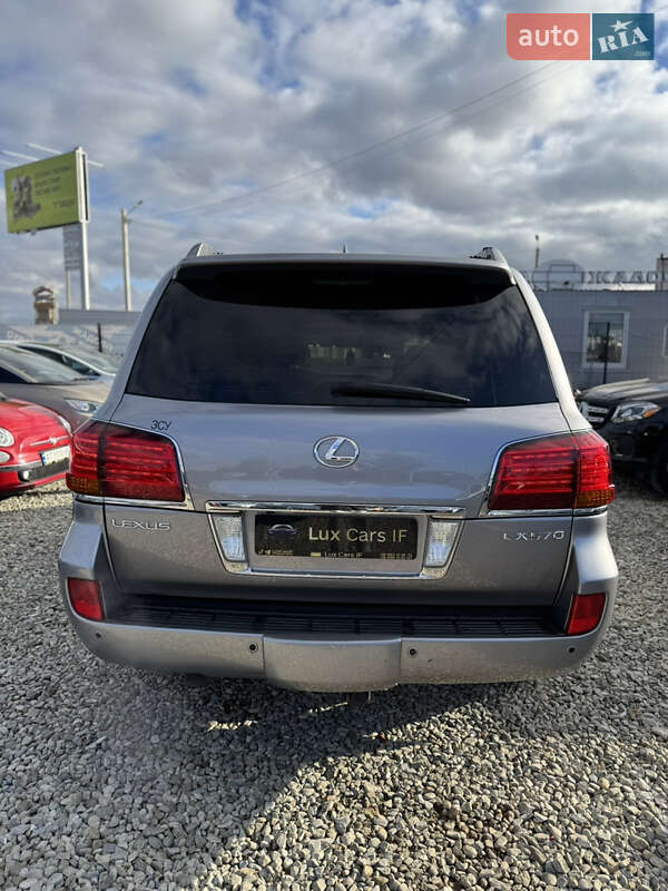 Позашляховик / Кросовер Lexus LX 2008 в Івано-Франківську