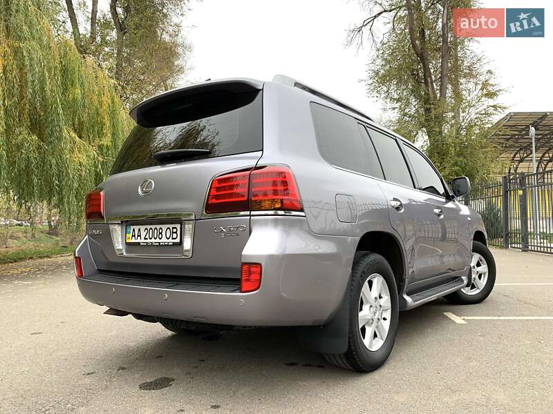 Внедорожник / Кроссовер Lexus LX 2008 в Кривом Роге фото 12 Внедорожник / Кроссовер Lexus LX 2008 в Кривом Роге