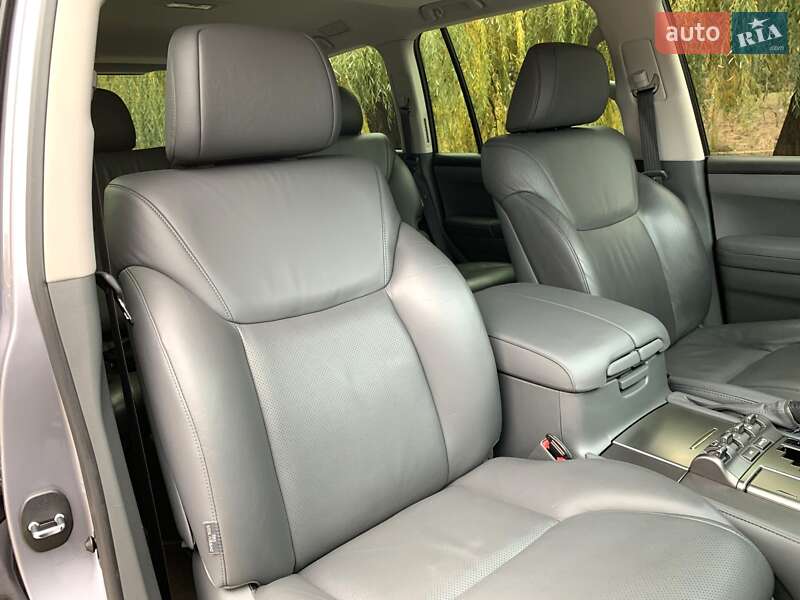 Внедорожник / Кроссовер Lexus LX 2008 в Кривом Роге фото 41 Внедорожник / Кроссовер Lexus LX 2008 в Кривом Роге
