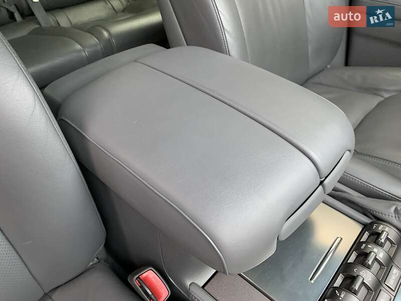 Внедорожник / Кроссовер Lexus LX 2008 в Кривом Роге фото 47 Внедорожник / Кроссовер Lexus LX 2008 в Кривом Роге