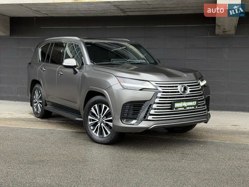 Lexus LX 2022