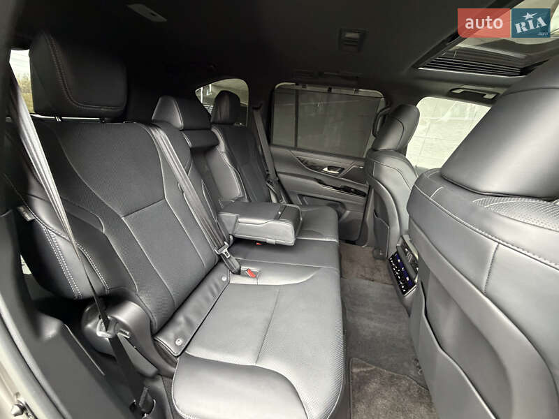 Внедорожник / Кроссовер Lexus LX 2022 в Киеве фото 44 Внедорожник / Кроссовер Lexus LX 2022 в Киеве