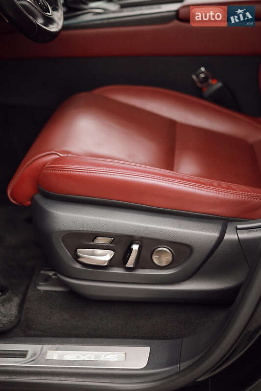 Позашляховик / Кросовер Lexus LX 2024 в Житомирі