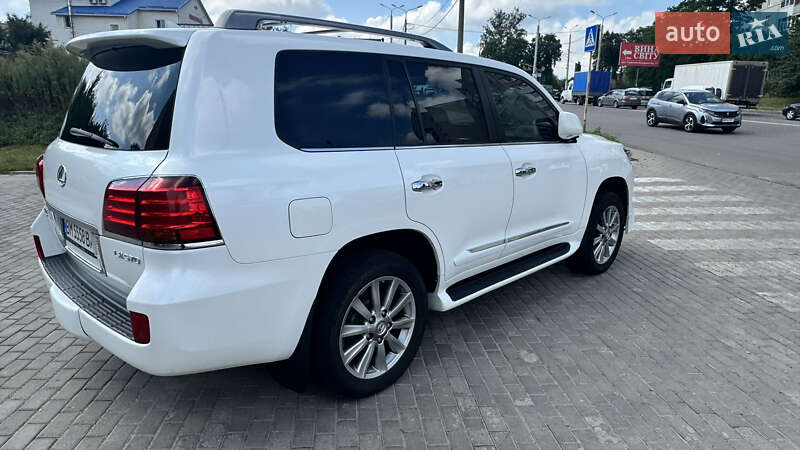 Внедорожник / Кроссовер Lexus LX 2010 в Киеве