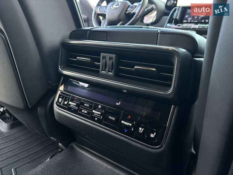 Позашляховик / Кросовер Lexus LX 2023 в Одесі фото 42 Позашляховик / Кросовер Lexus LX 2023 в Одесі