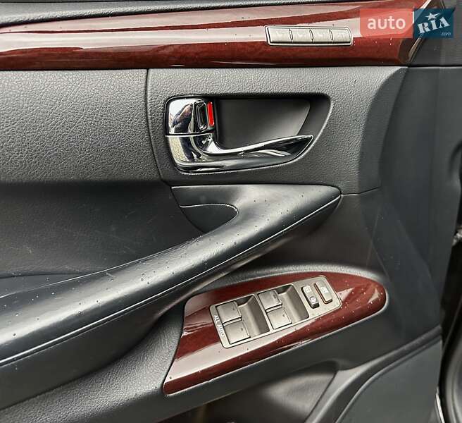 Внедорожник / Кроссовер Lexus LX 2013 в Днепре фото 21 Внедорожник / Кроссовер Lexus LX 2013 в Днепре