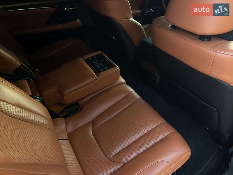 Внедорожник / Кроссовер Lexus LX 2017 в Каменском фото 17 Внедорожник / Кроссовер Lexus LX 2017 в Каменском