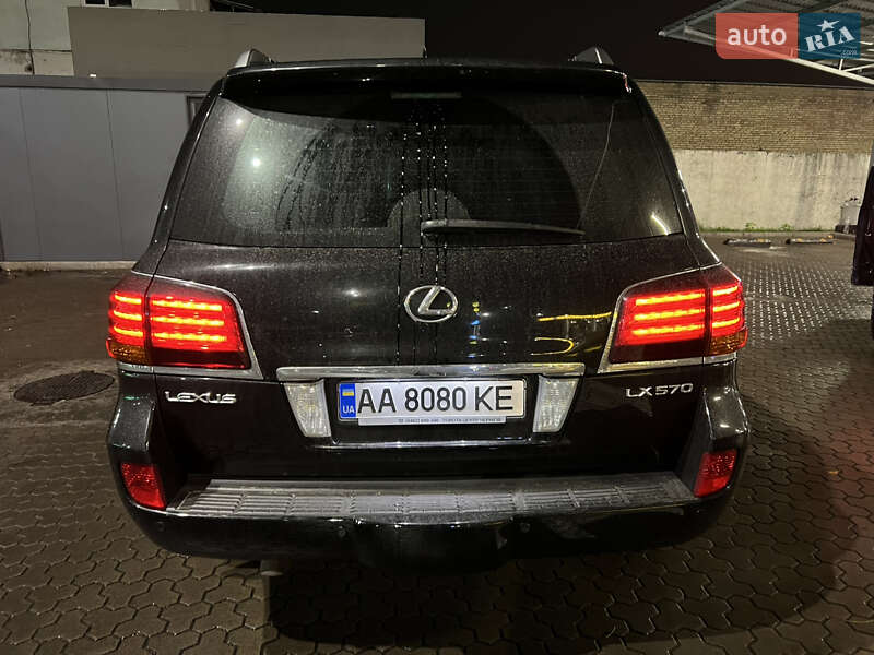 Позашляховик / Кросовер Lexus LX 2008 в Києві