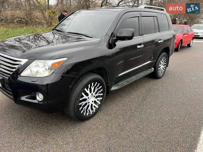 Позашляховик / Кросовер Lexus LX 2008 в Києві