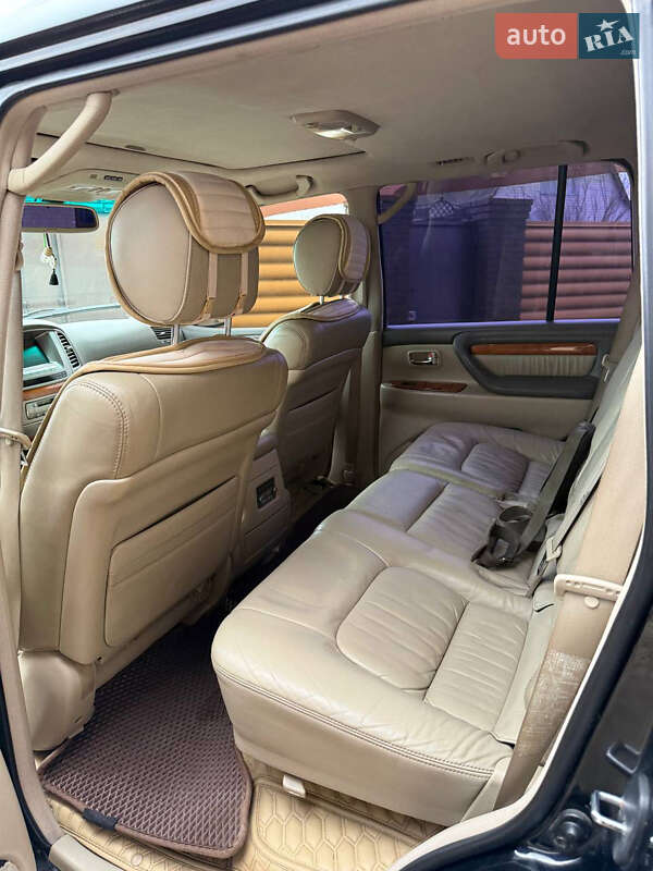 Позашляховик / Кросовер Lexus LX 2006 в Борзні