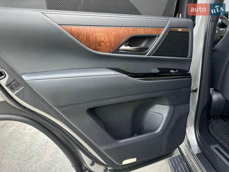 Внедорожник / Кроссовер Lexus LX 2025 в Киеве фото 41 Внедорожник / Кроссовер Lexus LX 2025 в Киеве