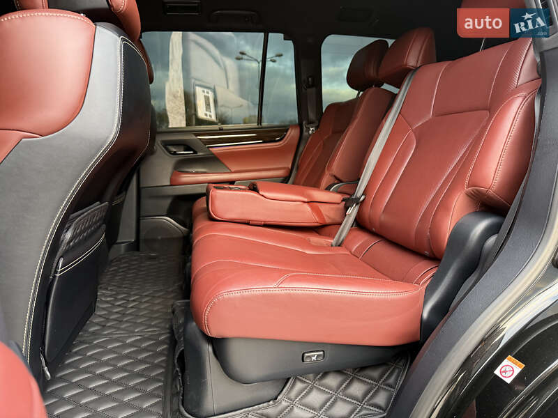 Внедорожник / Кроссовер Lexus LX 2017 в Днепре фото 18 Внедорожник / Кроссовер Lexus LX 2017 в Днепре