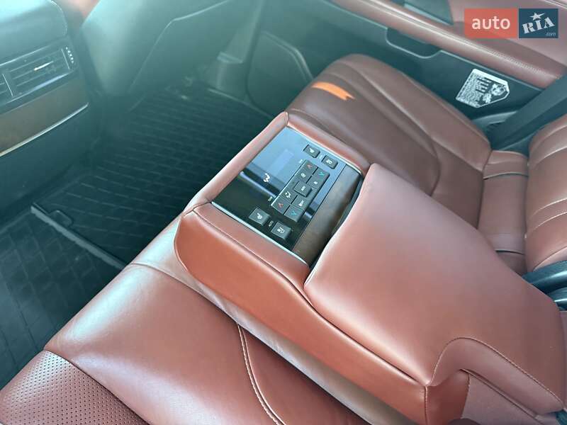 Внедорожник / Кроссовер Lexus LX 2017 в Ивано-Франковске