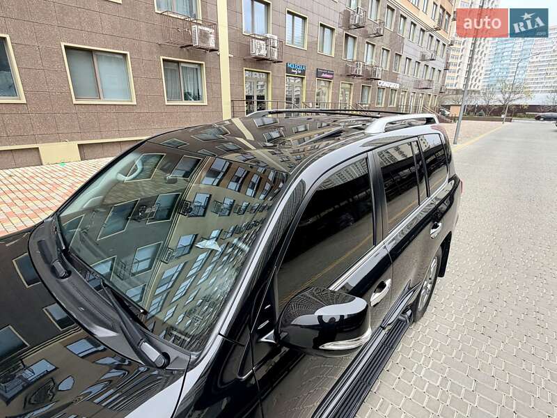 Позашляховик / Кросовер Lexus LX 2014 в Одесі фото 17 Позашляховик / Кросовер Lexus LX 2014 в Одесі
