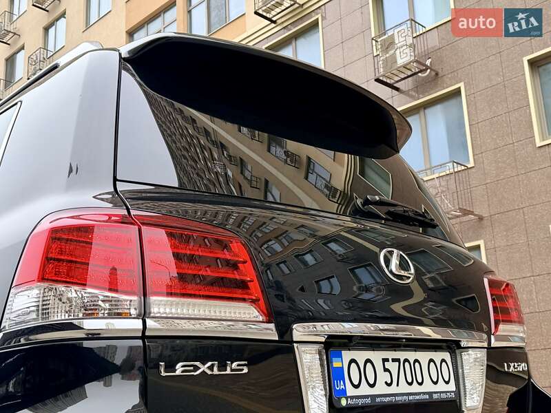 Позашляховик / Кросовер Lexus LX 2014 в Одесі фото 137 Позашляховик / Кросовер Lexus LX 2014 в Одесі