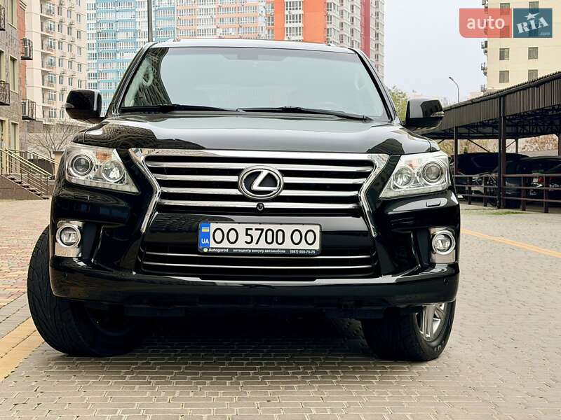 Позашляховик / Кросовер Lexus LX 2014 в Одесі фото 140 Позашляховик / Кросовер Lexus LX 2014 в Одесі