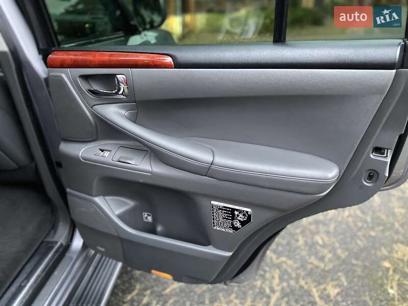 Внедорожник / Кроссовер Lexus LX 2008 в Киеве фото 29 Внедорожник / Кроссовер Lexus LX 2008 в Киеве