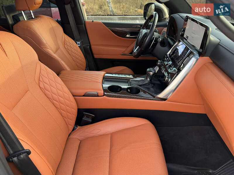 Внедорожник / Кроссовер Lexus LX 2022 в Киеве фото 44 Внедорожник / Кроссовер Lexus LX 2022 в Киеве