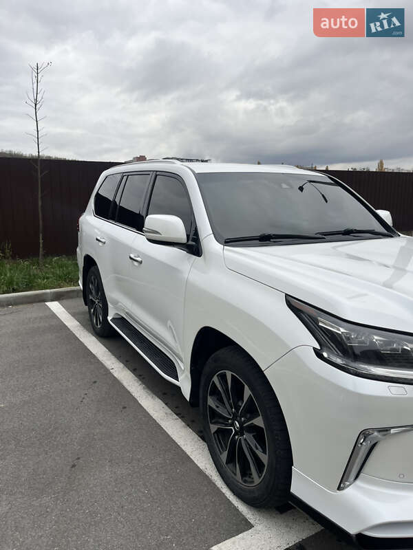 Позашляховик / Кросовер Lexus LX 2017 в Харкові фото 14 Позашляховик / Кросовер Lexus LX 2017 в Харкові