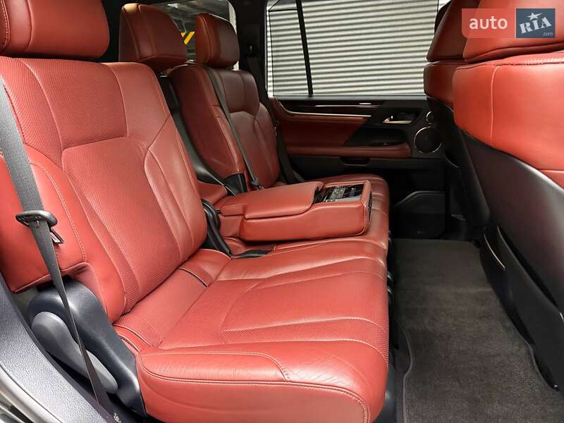 Позашляховик / Кросовер Lexus LX 2021 в Києві фото 14 Позашляховик / Кросовер Lexus LX 2021 в Києві