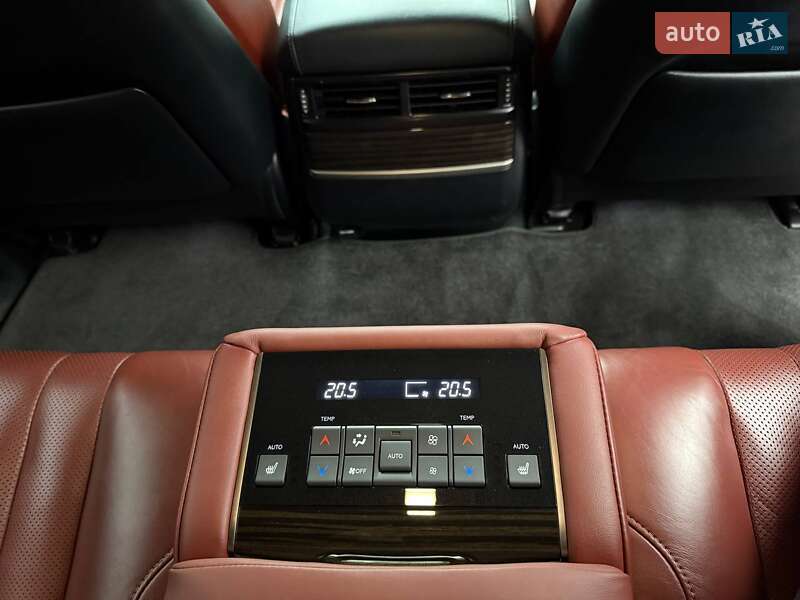 Позашляховик / Кросовер Lexus LX 2021 в Києві фото 32 Позашляховик / Кросовер Lexus LX 2021 в Києві