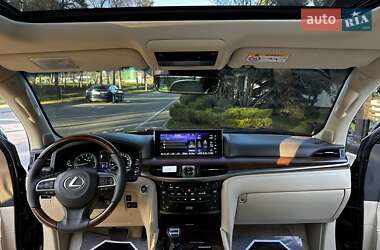 Внедорожник / Кроссовер Lexus LX 2015 в Киеве