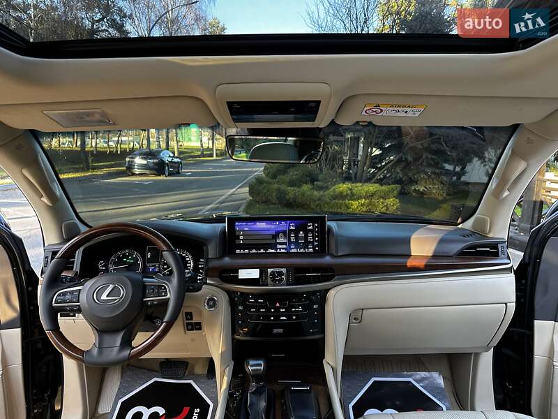 Позашляховик / Кросовер Lexus LX 2015 в Києві