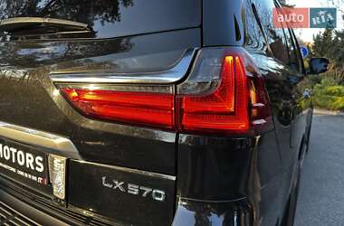 Внедорожник / Кроссовер Lexus LX 2015 в Киеве