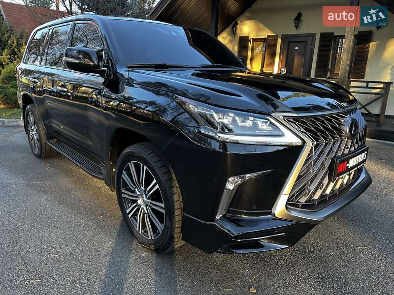 Позашляховик / Кросовер Lexus LX 2015 в Києві