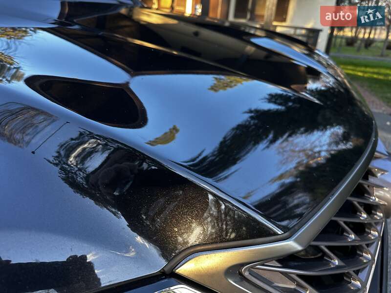 Позашляховик / Кросовер Lexus LX 2015 в Києві