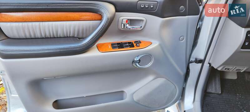 Внедорожник / Кроссовер Lexus LX 2006 в Киеве фото 23 Внедорожник / Кроссовер Lexus LX 2006 в Киеве