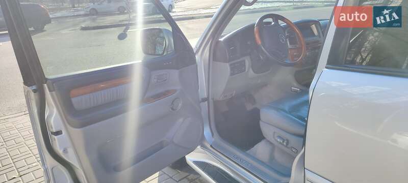 Внедорожник / Кроссовер Lexus LX 2006 в Киеве фото 39 Внедорожник / Кроссовер Lexus LX 2006 в Киеве