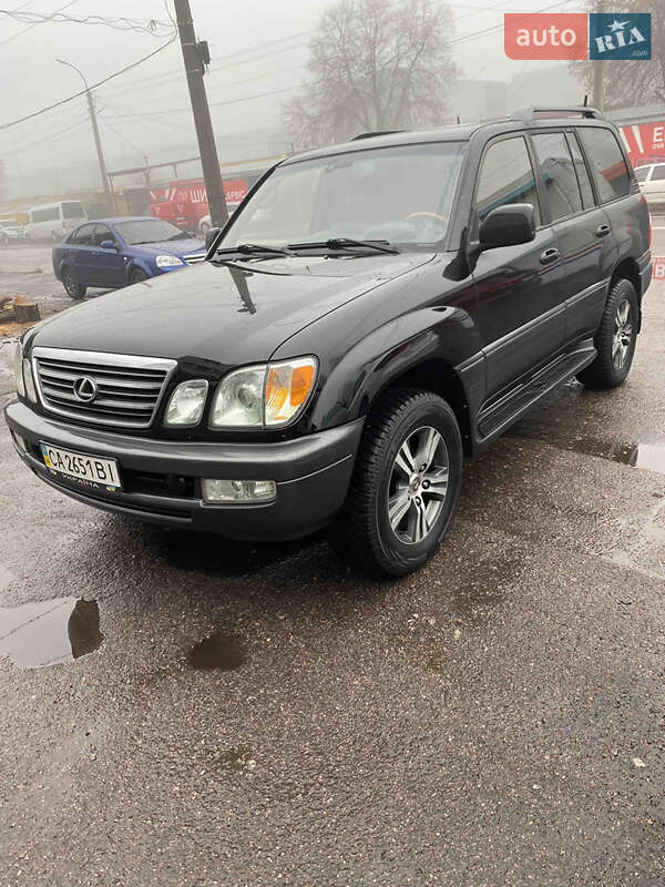 Внедорожник / Кроссовер Lexus LX 2003 в Черкассах
