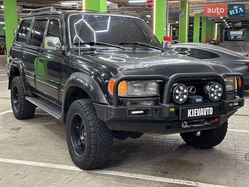 Позашляховик / Кросовер Lexus LX 1996 в Києві