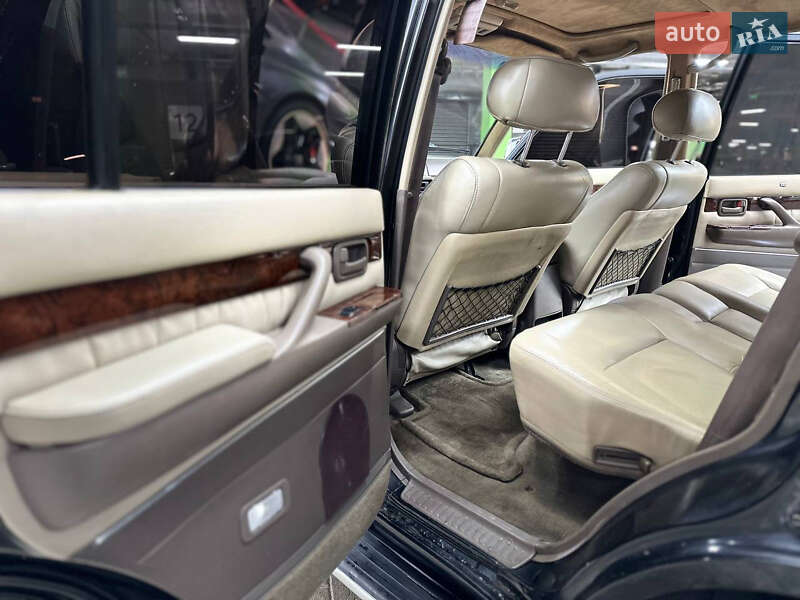 Позашляховик / Кросовер Lexus LX 1996 в Києві