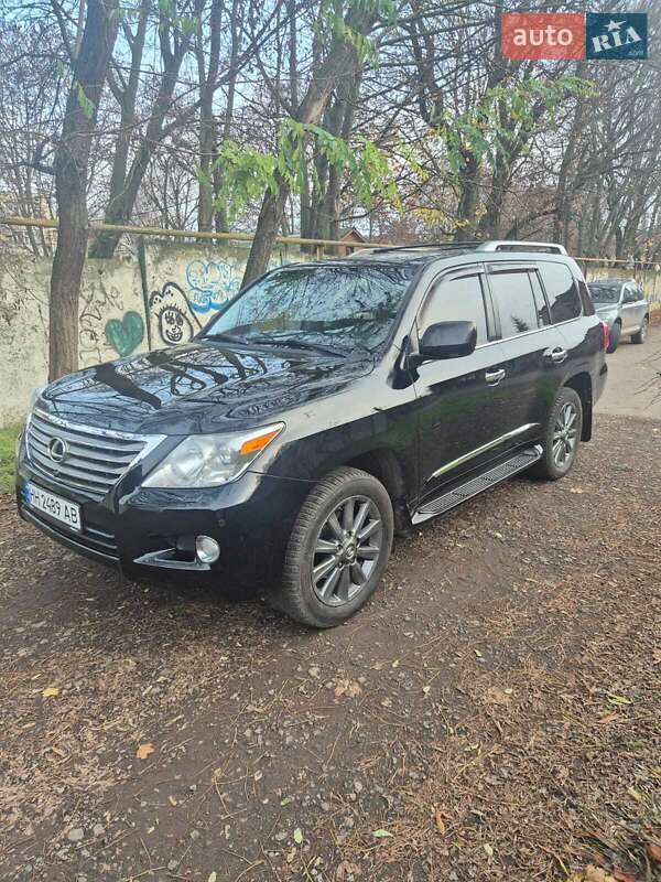 Позашляховик / Кросовер Lexus LX 2011 в Одесі