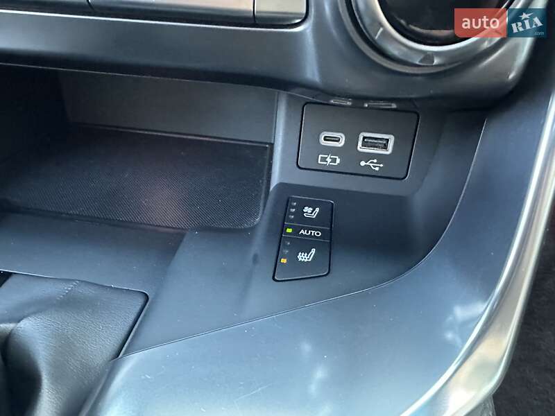 Позашляховик / Кросовер Lexus LX 2022 в Києві