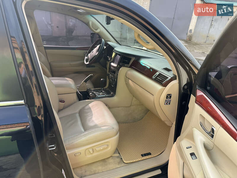 Внедорожник / Кроссовер Lexus LX 2008 в Полтаве фото 31 Внедорожник / Кроссовер Lexus LX 2008 в Полтаве