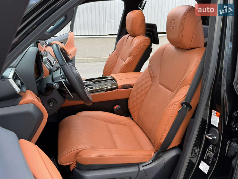 Внедорожник / Кроссовер Lexus LX 2022 в Киеве