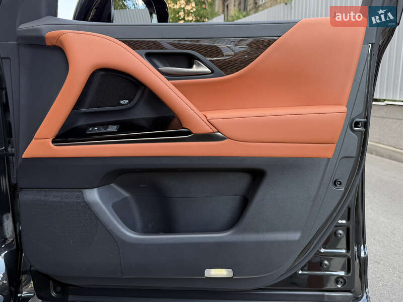 Внедорожник / Кроссовер Lexus LX 2022 в Киеве