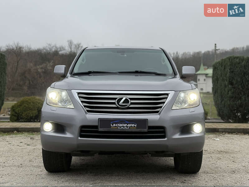 Внедорожник / Кроссовер Lexus LX 2008 в Днепре