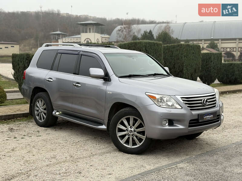 Внедорожник / Кроссовер Lexus LX 2008 в Днепре
