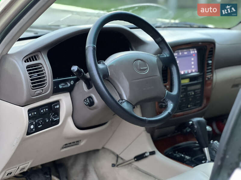 Позашляховик / Кросовер Lexus LX 1998 в Києві