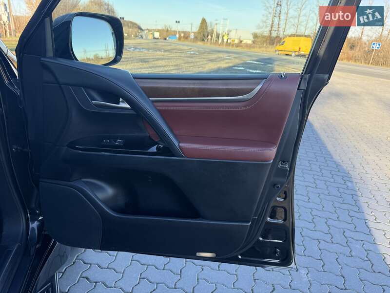 Внедорожник / Кроссовер Lexus LX 2017 в Ивано-Франковске фото 39 Внедорожник / Кроссовер Lexus LX 2017 в Ивано-Франковске
