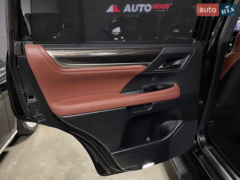 Внедорожник / Кроссовер Lexus LX 2018 в Львове